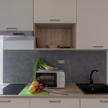 Iflat Bright Brand New 3-Bedroom Apt In Monti Rom Exterior foto